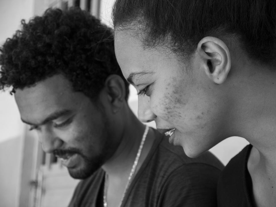 Very pity Black white men and women together are absolutely Black white men and women together